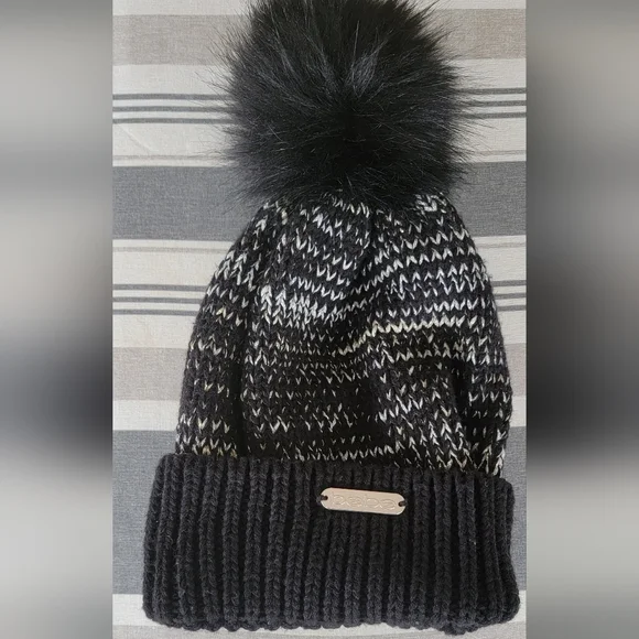 Bebe Logo Gray White Gold Shimmer Scarf & Beanie Knit Faux Fur Pom Pom Set MILLIE_AND_RALPH_250225_64.jpg  main image 4
